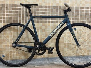 （分類：）位於 。 由 vastriver-3f34db 提交（商品編號 1441924170，圖片 1）。簡介： 。