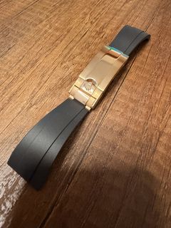 （分類：）位於 。 由 look_watch 提交（商品編號 1441905028，圖片 1）。簡介： 。