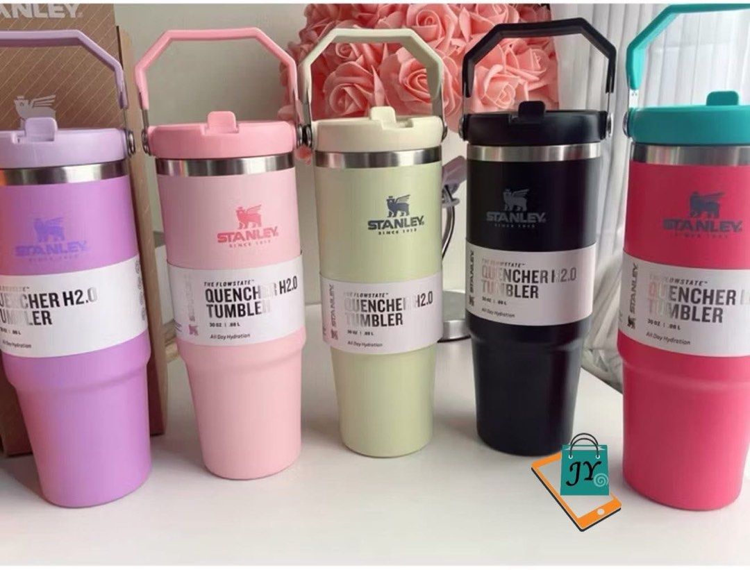 Stanley Tumbler Plain (Category: Water Bottles & Tumblers) located in Manila. Submitted by rcwluxx (Listing ID 1441827741, Image 3). Description: .