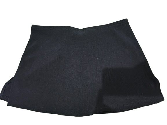 Sunfire Black Mini Skirt (Category: Skirts) located in Quezon City. Submitted by Think_Like_Chinita (Listing ID 1441900645, Image 1). Description: - Brand: Sunfire - Color: Black - Style: Mini skirt - Design: Simple and classic - Features: Elastic waistband for comfort - Versatility: Great for casual wear or dressing up - Styling: Easy to pair with various tops and shoes - Occasion: Ideal for everyday outfits.