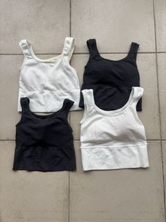 (Category: ) located in . Submitted by baddiewardrobeph (Listing ID 1441790255, Image 1). Description: .