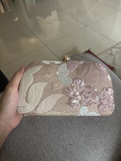 (Category: ) located in . Submitted by nanirslan (Listing ID 1441875220, Image 1). Description: .