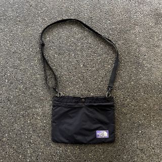 (Category: ) located in . Submitted by feelathome (Listing ID 1441887926, Image 1). Description: .