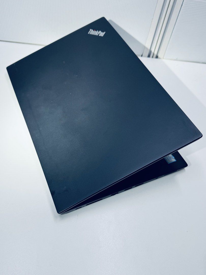 ThinkPad T480s core i7 excellent condition472900179560376321