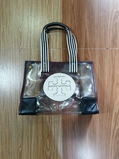 (Category: ) located in . Submitted by alwaysgoodzthrift (Listing ID 1441840246, Image 1). Description: .