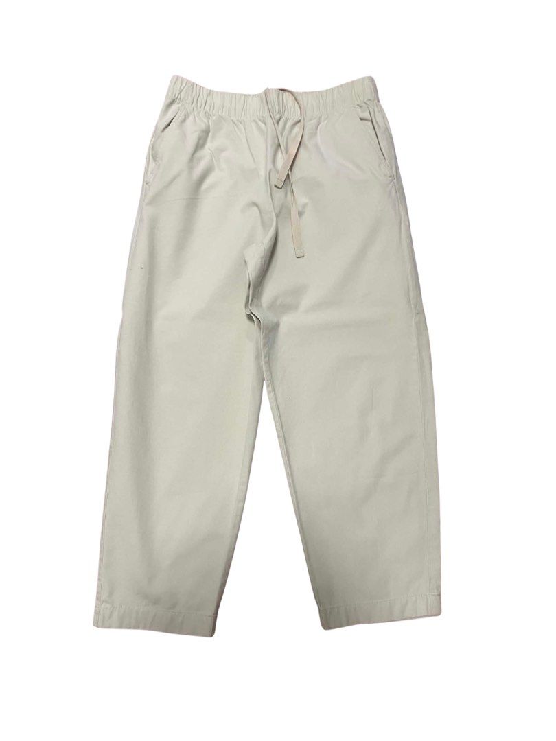 Uniqlo Cream Barrel Pants (Category: Other Bottoms) located in Manila. Submitted by mrlaurent. (Listing ID 1441903144, Image 1). Description: price can be negotiable rfs: decluttering l: 79cm waist: 60 - 66cm no issues, need wash shipping will be shouldered by the buyer.
