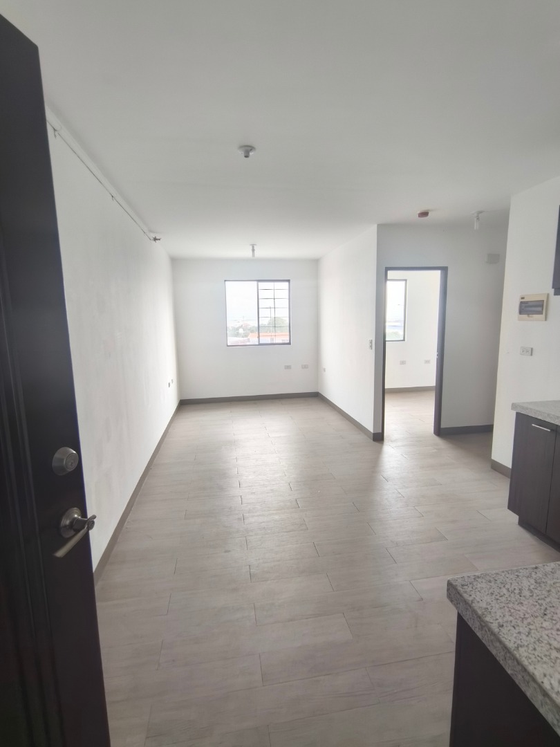 (Category: ) located in . Submitted by marb19 (Listing ID 1441842837, Image 1). Description: .