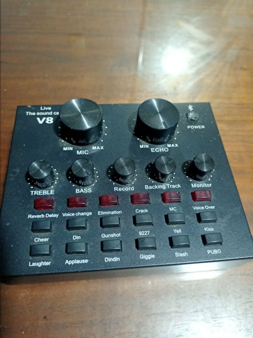 V8 Live Audio External Sound Card (Unit & Charging Wire Only) (Category: Other Audio Equipment) located in Mandaluyong City. Submitted by adriandelacruz3840 (Listing ID 1441835079, Image 2). Description: V8 Live Audio External Sound Card (Unit & Charging Wire Only) For sale: V8 External Audio Sound Card / Audio Interface. An affordable and beginner-friendly sound mixer perfect for Facebook/YouTube livestreaming, podcasting, online karaoke, gaming
