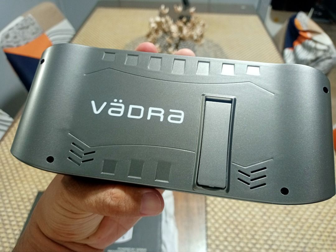 Vädra 09 Ultra Handheld Retro Gaming Console (Category: Others) located in Mandaluyong City. Submitted by adriandelacruz3840 (Listing ID 1441831602, Image 3). Description: Vädra 09 Ultra Handheld Retro Gaming Console For sale: An authentic Vädra 09 Ultra handheld retro gaming console. It features a sleek, ergonomic gunmetal grey body with dual analog sticks, a classic D-pad, four face buttons, and textured side grips for comfortable long gaming s