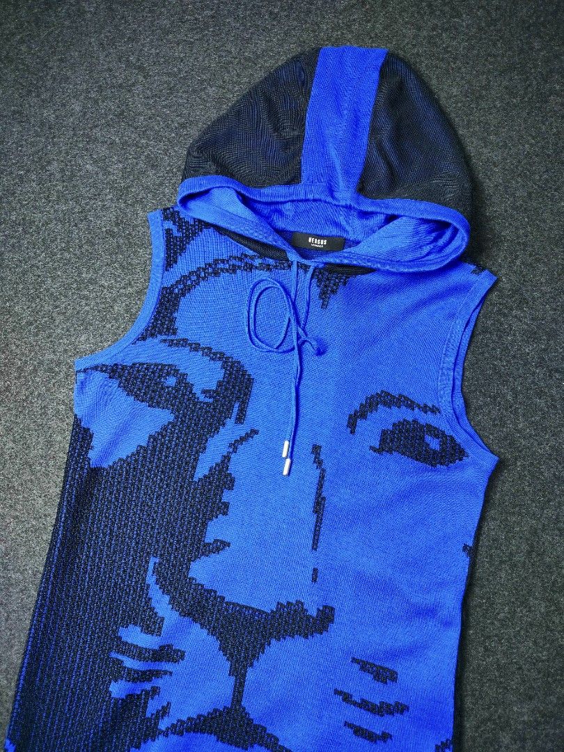 Versus Versace by Gianni Versace (Category: Luxury Apparel) located in Orani. Submitted by Thrift_Apparel521 (Listing ID 1441946326, Image 3). Description: Versus Versace by Gianni Versace Width:18 Length:31 Shoulder:15 Hem:14.5 40 on tag.