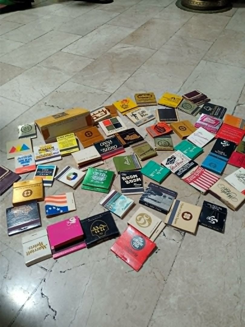 Vintage Matchbox Collection - Various Brands and Designs (Category: Vintage Collectibles) located in Mandaluyong City. Submitted by adriandelacruz3840 (Listing ID 1441821303, Image 3). Description: Vintage Matchbooks / Posporo Collection (Assorted Novelty & Souvenir) For sale: Assorted lot ng mga vintage matchbooks o posporo. Bagay na bagay para sa mga collectors ng novelty items, vintage tobaccoriana, o pang-display sa bahay at restaurant. Karam