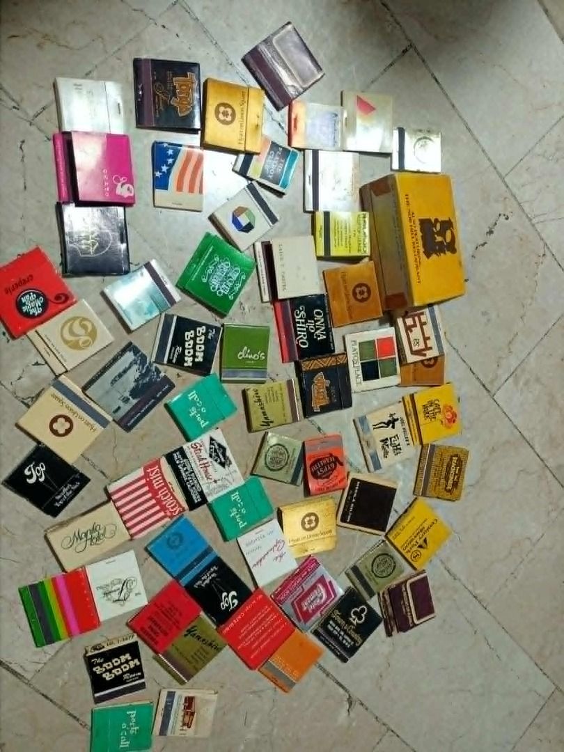 Vintage Matchbox Collection - Various Brands and Designs (Category: Vintage Collectibles) located in Mandaluyong City. Submitted by adriandelacruz3840 (Listing ID 1441821303, Image 2). Description: Vintage Matchbooks / Posporo Collection (Assorted Novelty & Souvenir) For sale: Assorted lot ng mga vintage matchbooks o posporo. Bagay na bagay para sa mga collectors ng novelty items, vintage tobaccoriana, o pang-display sa bahay at restaurant. Karam