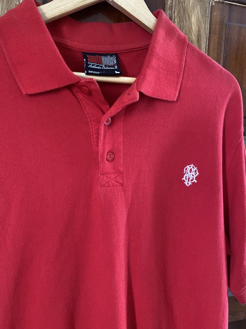 y2k Southpole Polo Shirt (Category: Tshirts & Polo Shirts ) located in Dumaguete. Submitted by infiniteloot_ (Listing ID 1441865603, Image 3). Description: 28.5 x 22 good condition no flaws .