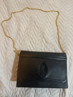 (Category: ) located in . Submitted by izzycollections (Listing ID 1441787537, Image 1). Description: .