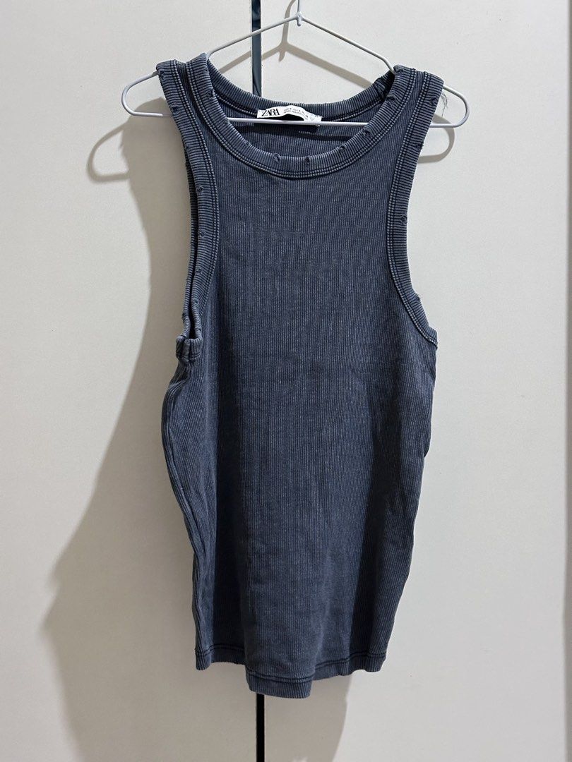 Zara Ribbed Tank Top Distressed Grey (Category: Sleeveless) located in Marilao. Submitted by findersattic (Listing ID 1441858457, Image 1). Description: can fit up to M.
