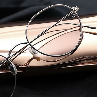 （分類：）位於 。 由 hongkongoptical 提交（商品編號 1442090187，圖片 1）。簡介： 。