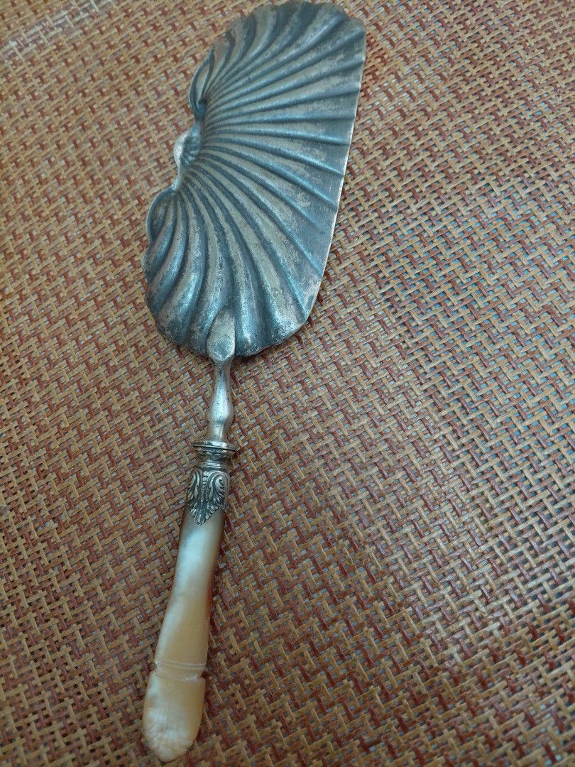1900s england silver plated fish fillet server473522873073018881