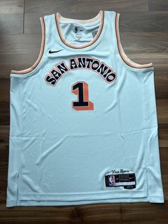 (Category: ) located in . Submitted by locker_jerseyroom (Listing ID 1442143699, Image 1). Description: .