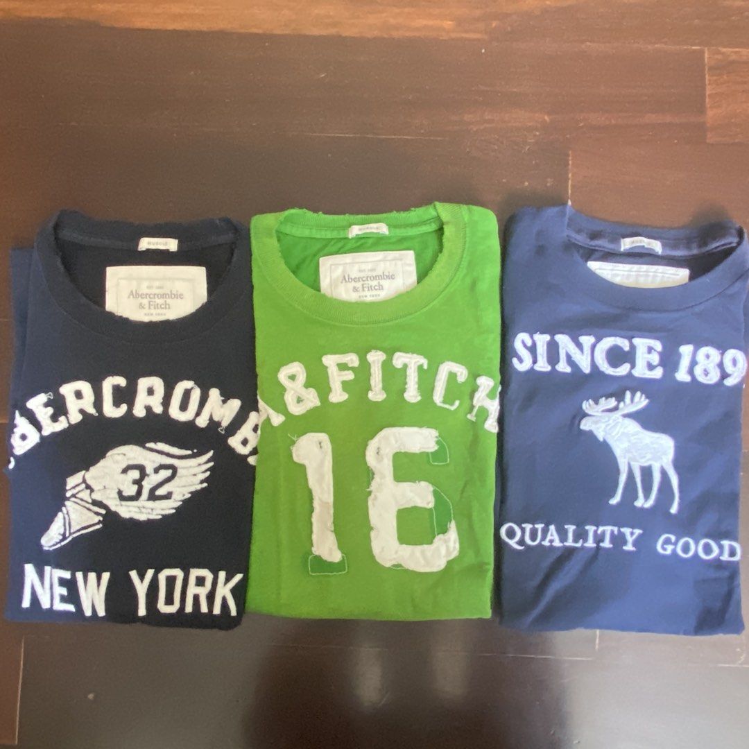 Abercrombie & Fitch 綠色圖案 Tee （分類：T-shirt、恤衫、有領衫）位於 Hong Kong。 由 jcwip 提交（商品編號 1441984221，圖片 4）。簡介： A&F 綠色短袖 Tee，前面有 A&F 16 圖案，棉質，著得舒服，做舊水洗，想放俾有緣人。 有呎吋圖相片🙏 現在的Abercrombie & Fitch 已經沒有這種貨品質量，舊款難找。 I’m #Wtap Stussy Supreme Palace SOPH FCRB APC Mastermind Watanabe Carhartt Neighborhood Human Made Levis Denham Kolor。