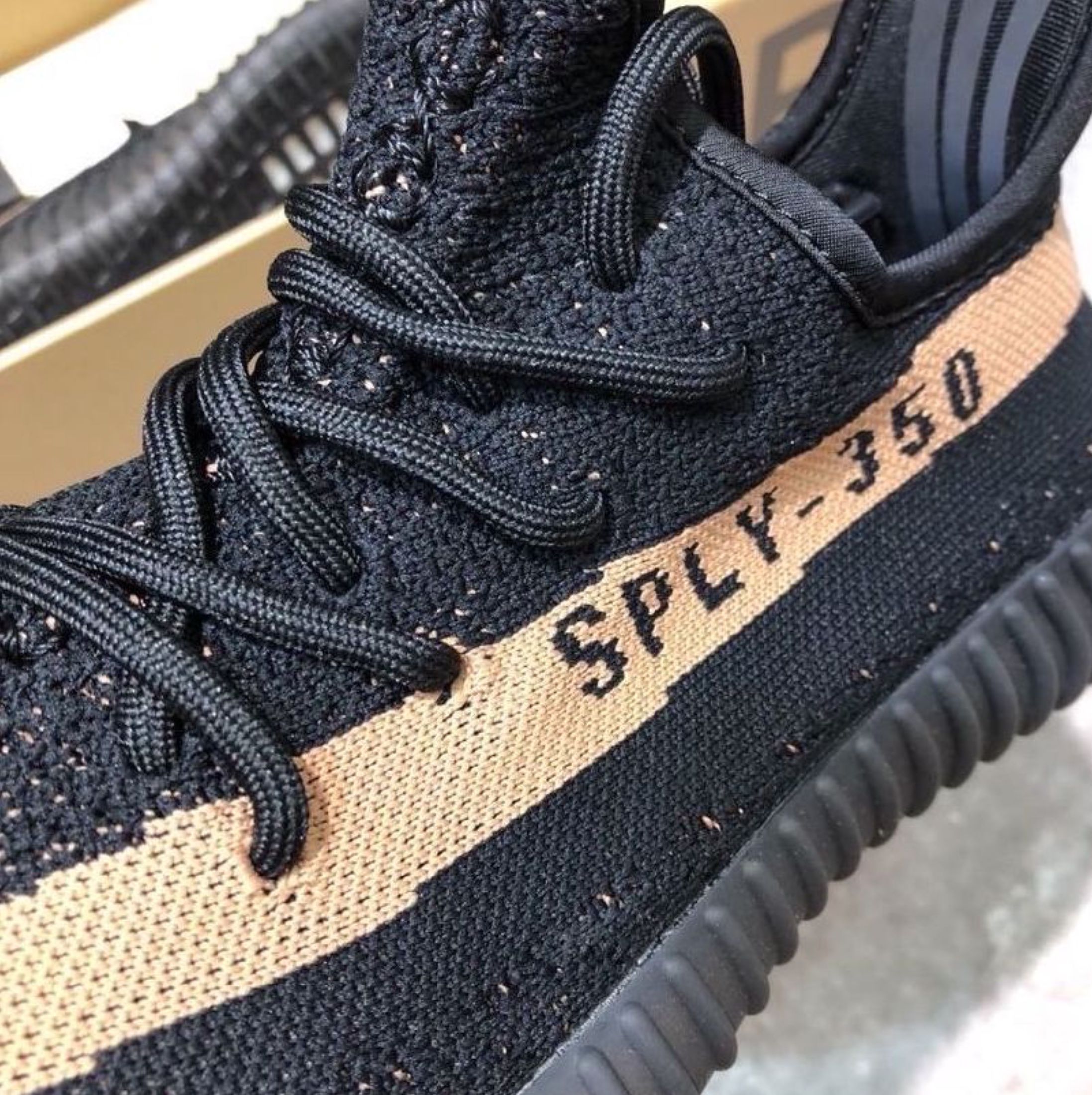 Adidas originals Yeezy Boost 350 V2 Shoes Black (Category: Sneakers) located in Singapore. Submitted by kiercepenguin (Listing ID 1442005227, Image 3). Description: 🔖 Featured Adidas | Adidas originals Yeezy Boost 350 V2 Shoes Black New ✓ Free Ship ✓ COD ✓ 3-Day Confirm ✓ Chat me to order 🛒.