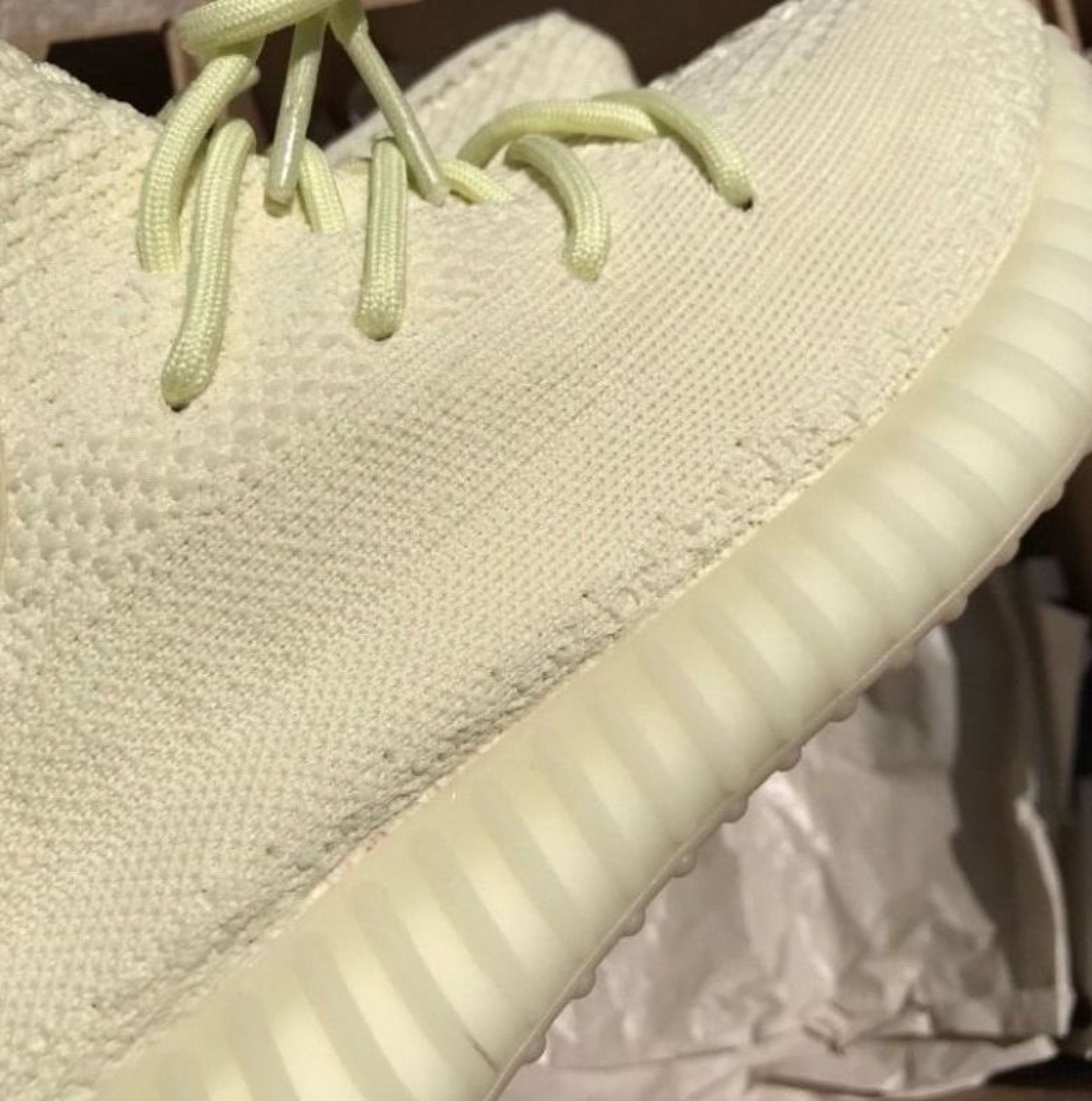 adidas originals Yeezy Boost 350 V2 Butter Lifestyle Shoes Yellow (Category: Sneakers) located in Singapore. Submitted by alxe52 (Listing ID 1442005616, Image 3). Description: 💫 Adidas Latest adidas originals Yeezy Boost 350 V2 Butter Lifestyle Shoes Yellow Brand new · Quality Free shipping · J&T/Ninja Van Cash on delivery · Zero risk 3-day photo confirm.