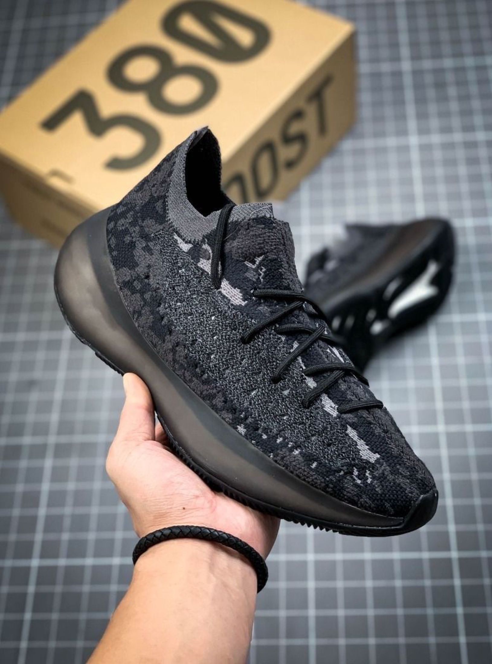 Adidas originals Yeezy Boost 380 Black Onyx Shoes Black (Category: Sneakers) located in Singapore. Submitted by calmdragongx (Listing ID 1442065566, Image 1). Description: 🗂️ Specs • Brand: Adidas • Name: Adidas originals Yeezy Boost 380 Black Onyx Shoes Black • Condition: New • Shipping: J&T/Ninja Van (Free) • Payment: Cash on Delivery • Confirm: ~3 days photo 📌 Confirmed before shipping — shop with confidence.