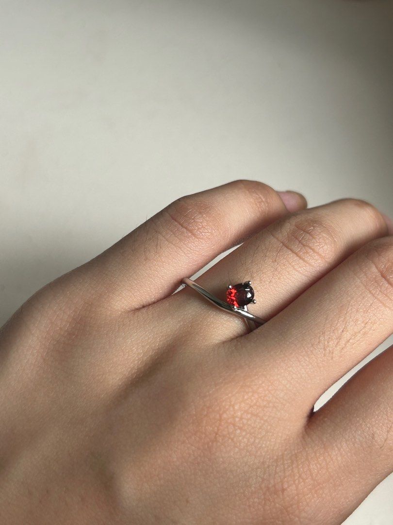 Adjustable Ruby Ring (Category: Rings) located in Tayabas. Submitted by euxnca (Listing ID 1442074034, Image 2). Description: Natural Ruby Ring (Silver plated copper) Non-tarnish 💎Size: Adjustable 💎Condition: Brand New 📍Loc: Tayabas City, Quezon Province (South Luzon) 📍Open for meet-up and delivery 🚛 Buyer will shoulder the shipping fee !! ▫️MOP: Gcash, Paymaya ▫️Courier: 🏍JnT .