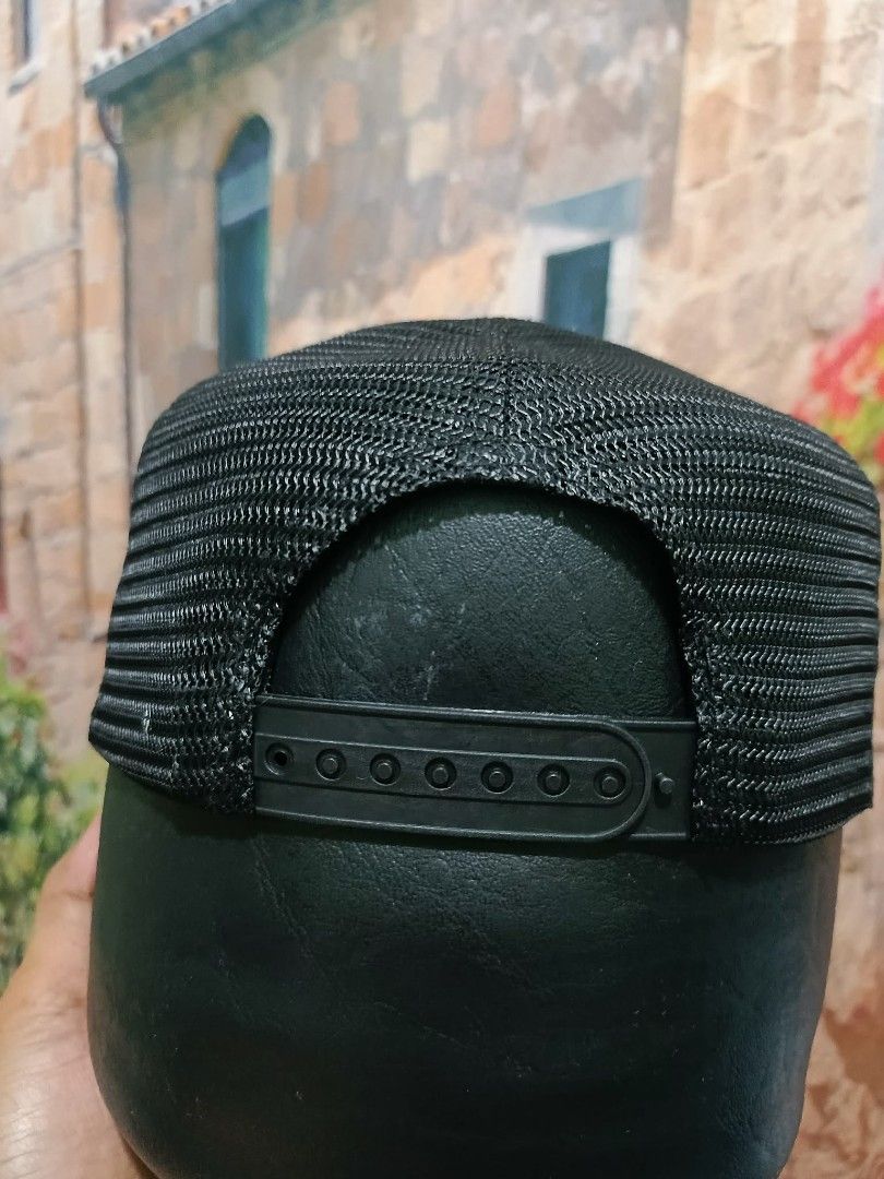 American flag net hat trucker cap (Category: Caps & Hats) located in Valenzuela. Submitted by shs.by.marc (Listing ID 1441995455, Image 3). Description: Location : Karuhatan Valenzuela.