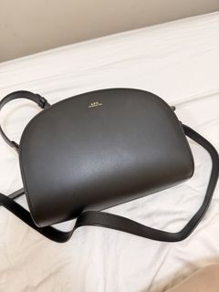 （分類：）位於 。 由 margarettdavidd 提交（商品編號 1442132733，圖片 1）。簡介： 。