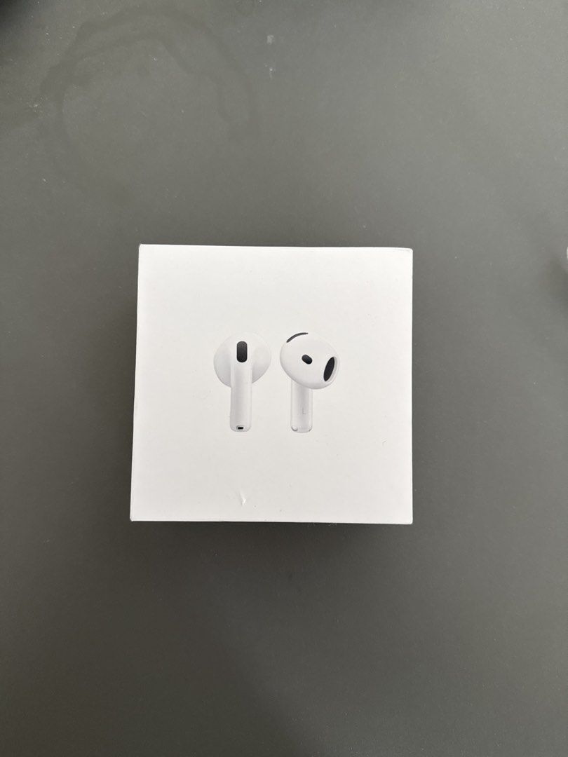 Apple AirPods 4