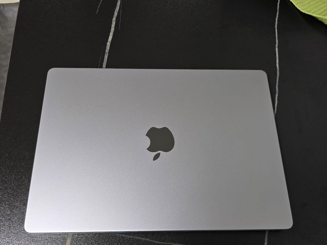 Apple MacBook Pro 14-inch, 2023 M2 Pro