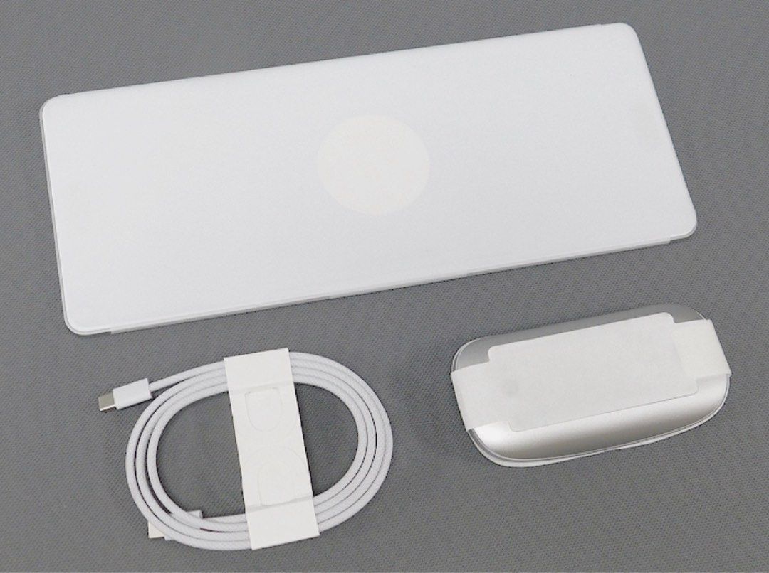 Apple Magic Keyboard A3118 and Magic Mouse A3204 with usb-c cable474199087216087041