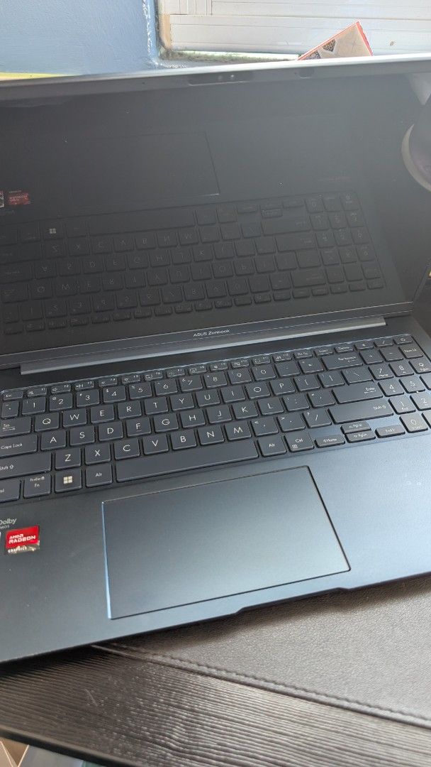 ASUS Zenbook Laptop 15"473815867196723202