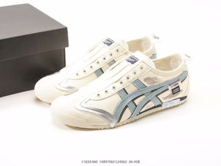 (Category: ) located in . Submitted by fashion.luxe (Listing ID 1442150120, Image 1). Description: .