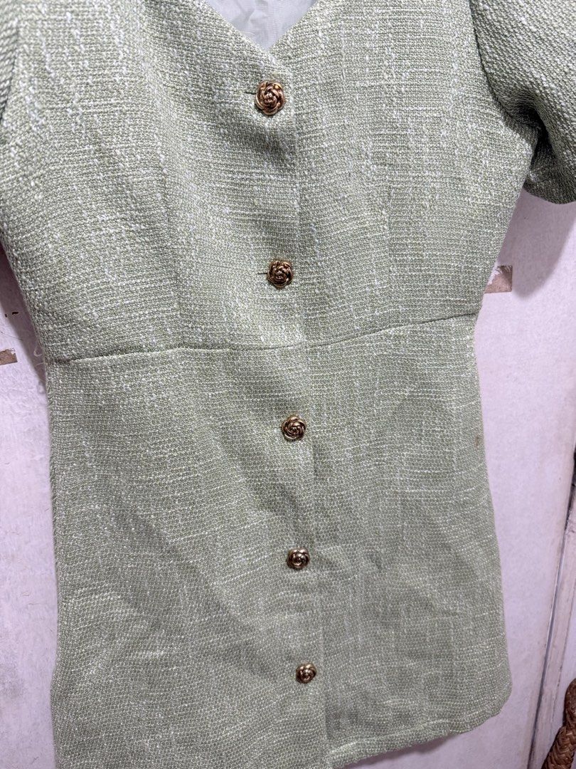 Avocado Green Tweed Dress (Category: Dresses) located in Quezon City. Submitted by katrineang (Listing ID 1442111797, Image 3). Description: Bust 34 inches Waist 26-27 inches Best fits small size.