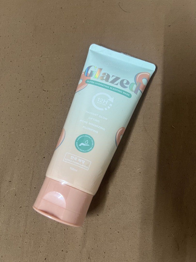 Barefaced Glazed Ultra Hydrating Sleeping Mask (Category: Face Care) located in Las Pinas. Submitted by prelovedbyfcbc (Listing ID 1442089899, Image 1). Description: .