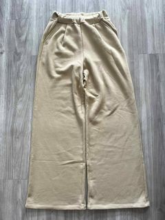 (Category: ) located in . Submitted by robthrifts (Listing ID 1442009119, Image 1). Description: .