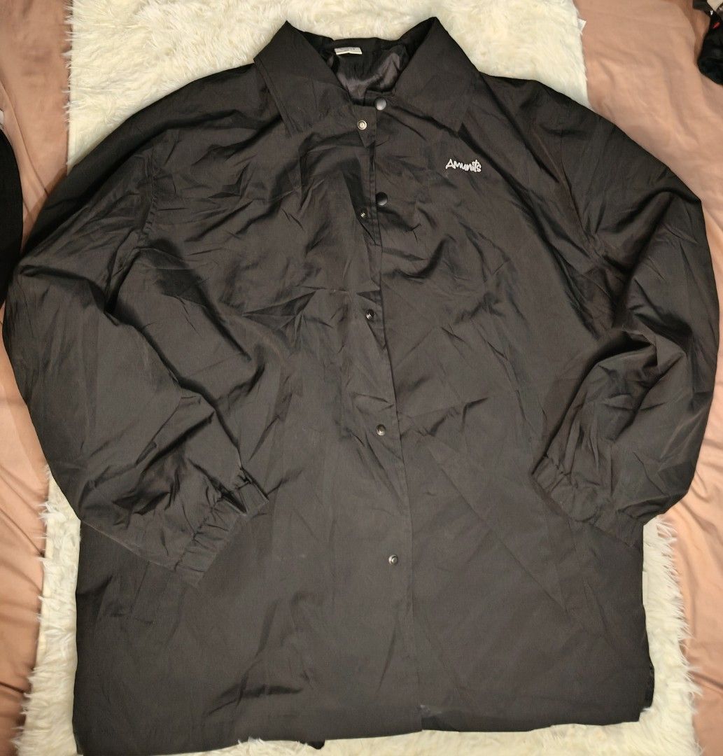 Black Coach Jacket with Logo (Category: Coats, Jackets and Outerwear) located in Manila. Submitted by lasugasjes06660 (Listing ID 1442131528, Image 1). Description: - Classic black Coach jacket - Button-up front closure - Elasticated cuffs for a snug fit - Ideal for layering or as light outerwear - Effortlessly stylish and easy to pair with any outfit.