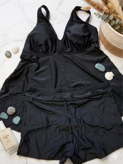 (Category: ) located in . Submitted by littlefancyclothes (Listing ID 1442109309, Image 1). Description: .