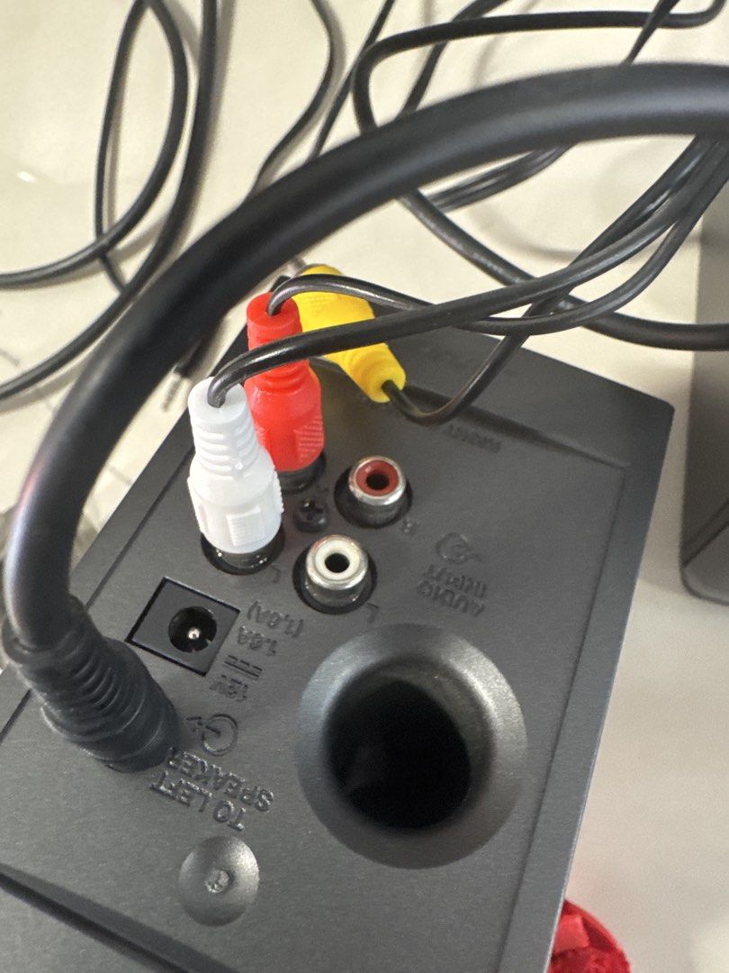 Bose Computer Speakers with Volume Control480318663333007361
