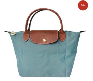 (Category: ) located in . Submitted by parisbag2000 (Listing ID 1442105056, Image 1). Description: .