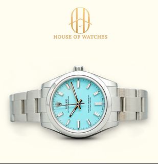 (Category: ) located in . Submitted by houseofwatches.sg (Listing ID 1442035180, Image 1). Description: .