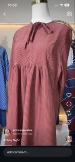 (Category: ) located in . Submitted by prettythriftss (Listing ID 1442099591, Image 1). Description: .