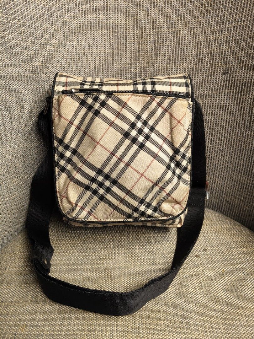 Burberry Blue Label shoulder bag (Category: Luxury Bags & Wallets) located in Mabalacat. Submitted by chiccharmbymitch (Listing ID 1442026888, Image 1). Description: With minimal bubbles.