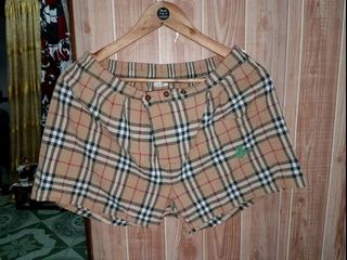 (Category: ) located in . Submitted by clothingselection (Listing ID 1441976894, Image 1). Description: .