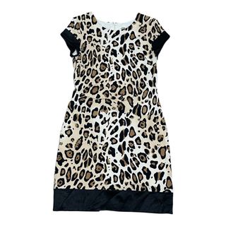 (Category: ) located in . Submitted by mj_designervintagecurator (Listing ID 1442112408, Image 1). Description: .