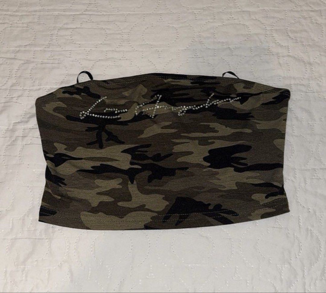 Camo print tube top (Category: Sleeveless) located in Manila. Submitted by bblqueen (Listing ID 1441983904, Image 1). Description: .