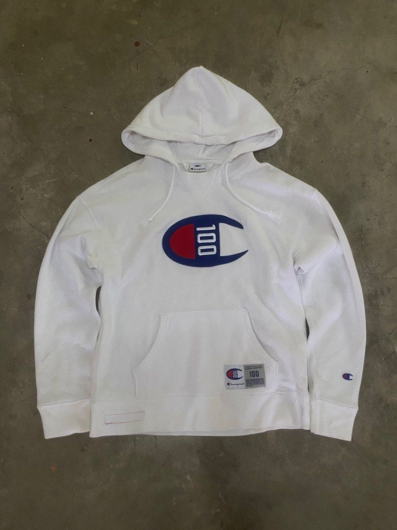Champion Special Edition C100 Chenille Patch Pullover Hoodie Sweatshirt (Category: Coats, Jackets and Outerwear) located in Manila. Submitted by lee.thrifts (Listing ID 1441986769, Image 1). Description: condition: goods need wash dimes(cm) size on tag small Lenght 63 Width 52.