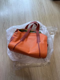 （分類：）位於 。 由 pakoli 提交（商品編號 1442058424，圖片 1）。簡介： 。