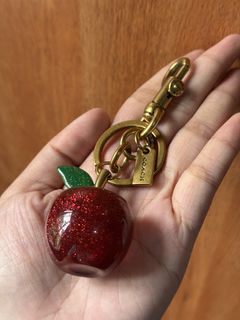 (Category: ) located in . Submitted by ototsparkcat (Listing ID 1442142850, Image 1). Description: .